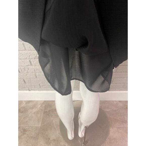 BCBGeneration Women Black & White V-Neck Sleeveless Cut-Out Dress Size 10 - Picture 8 of 10